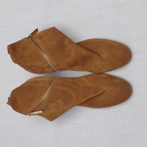 Micheal Kors ankle boot